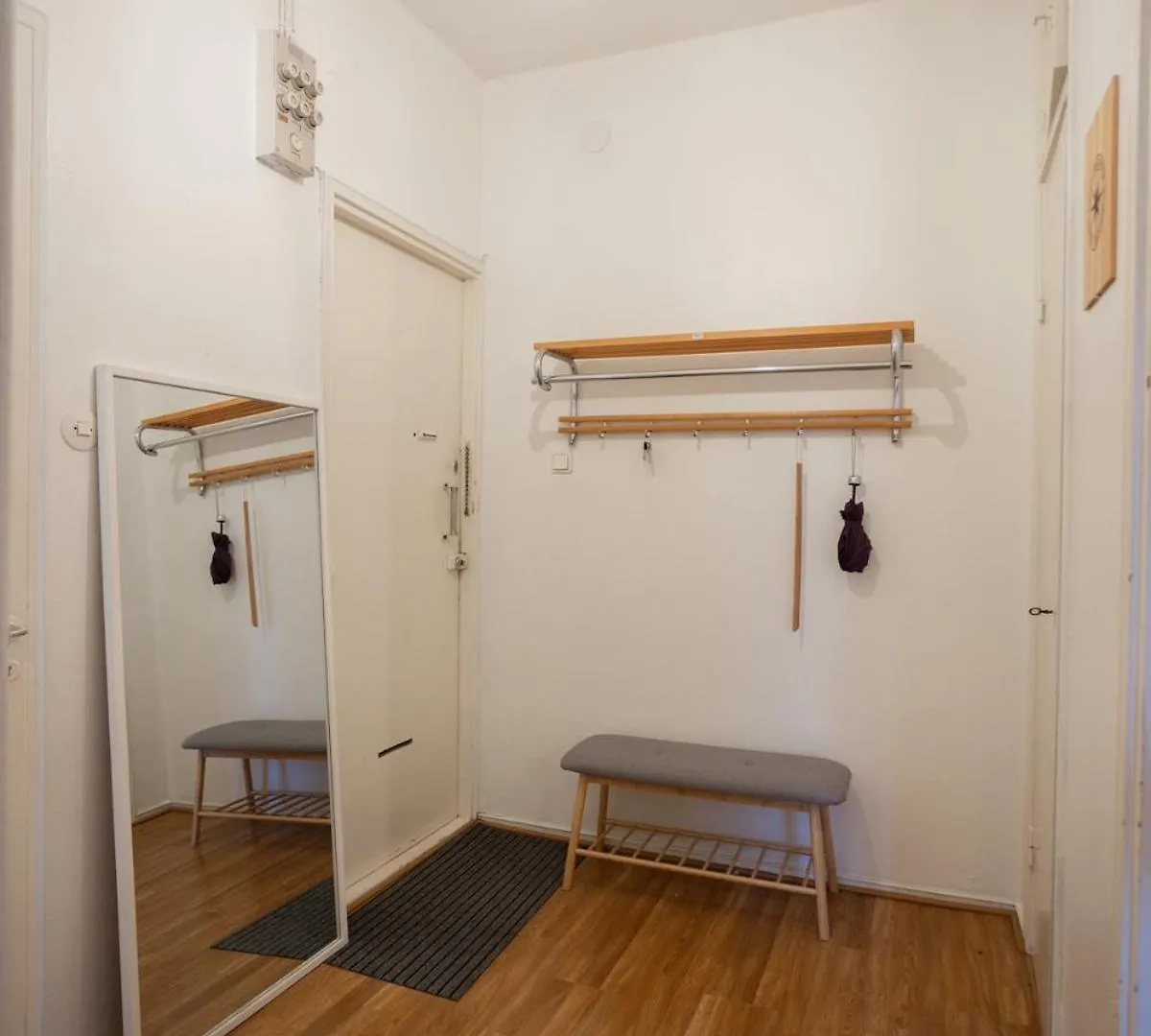 Le Petit Sommelier - 1 Bedroom, Near Metro, Garden View Helsinki